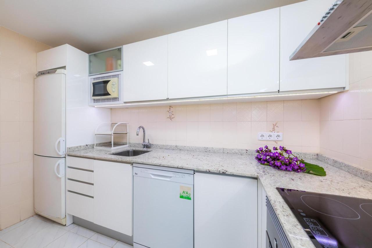 La Veleta With Sea View Appartement *